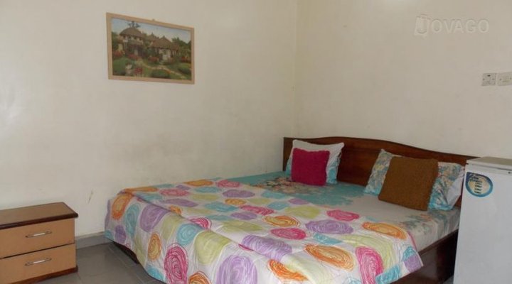Twin Valley Hotel