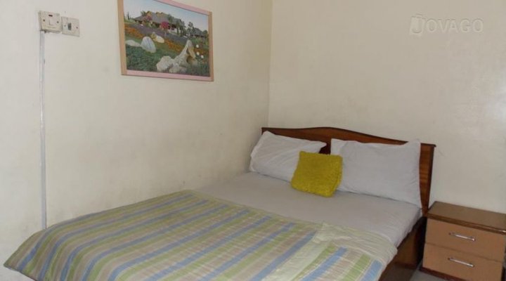 Twin Valley Hotel