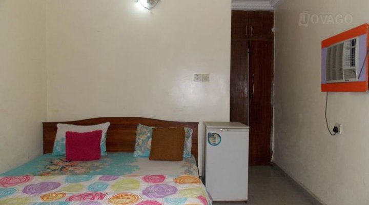 Twin Valley Hotel