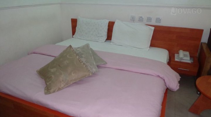 Abomarc Hotels And Suites
