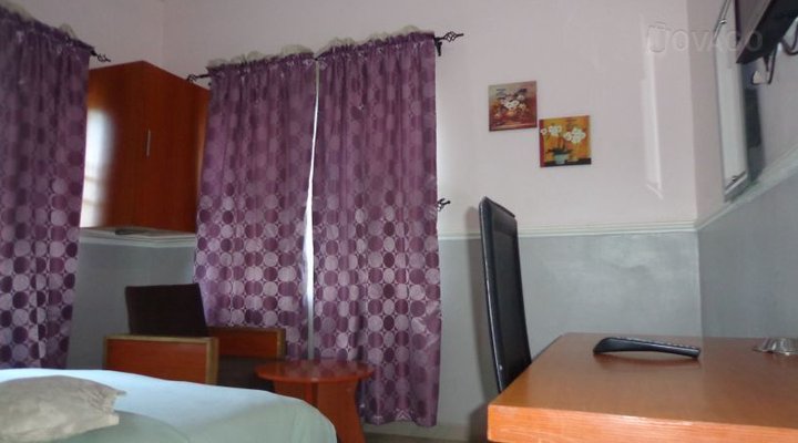 Abomarc Hotels And Suites