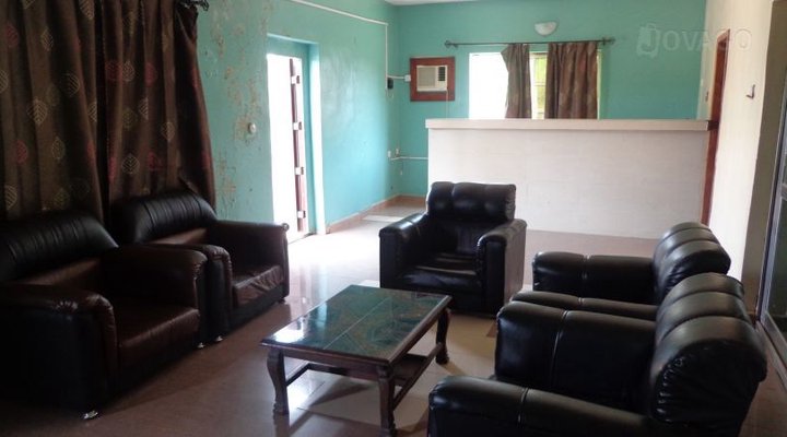 Vanderry Hotels And Suites