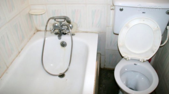 Boafaks Redroof Hotel