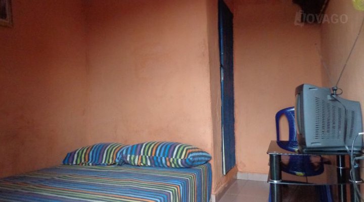 Realman Suites And Bar