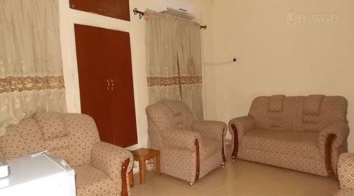 Luna Guest Inn