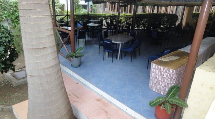 Hillside Villa Hotel