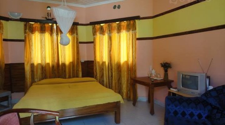 Hillside Villa Hotel