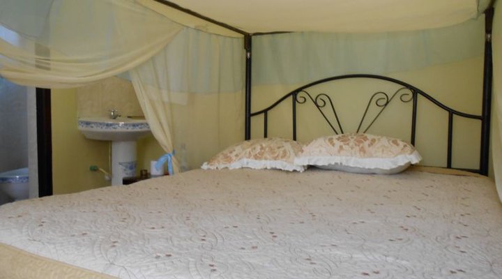 Three Ways Restaurant Hotel