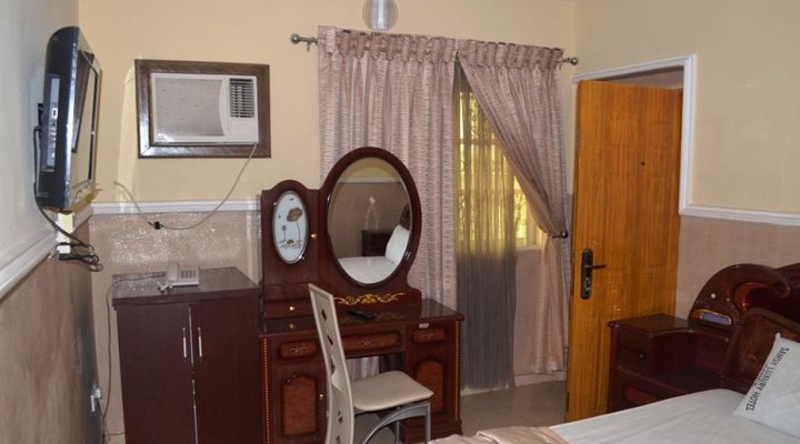 Samsy Luxury Hotel Annex