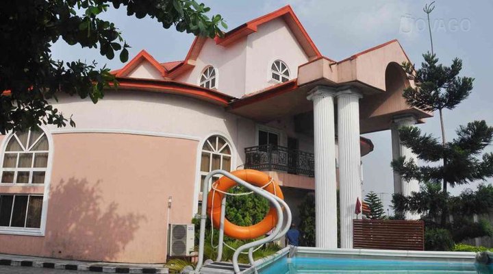 Belleza De Sophia Hotel Limited