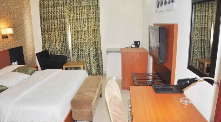 Dannic Hotel, Calabar