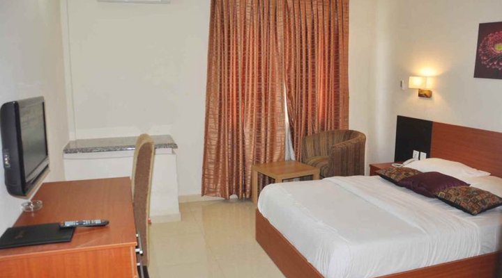 Dannic Hotel, Calabar