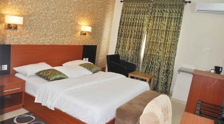 Dannic Hotel, Calabar