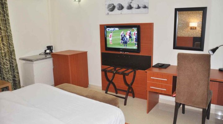 Dannic Hotel, Calabar