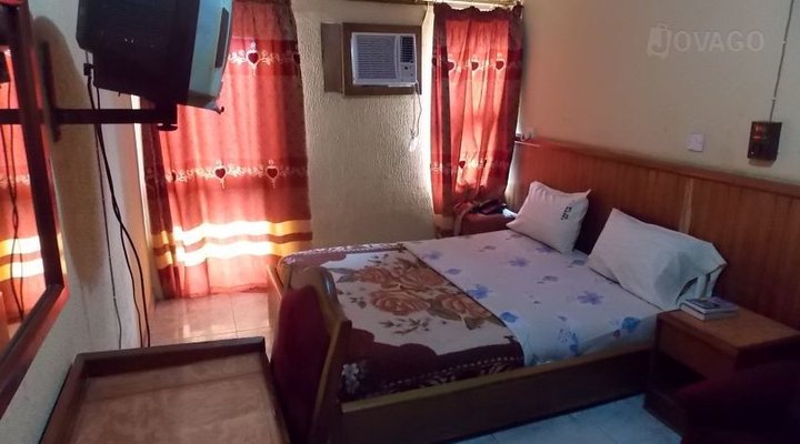 Kings Palace Hotel Ltd