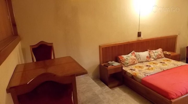 Kings Palace Hotel Ltd