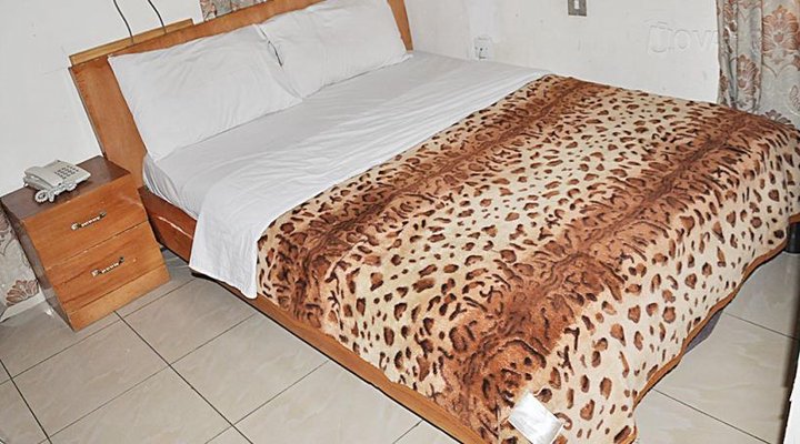 Shadlat International Hotel