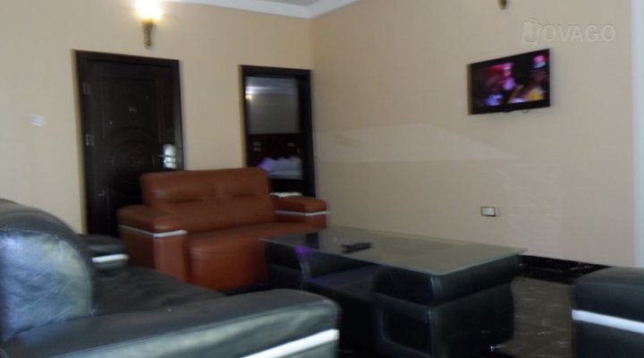 Cosmila Suite and Hotels (Awka)