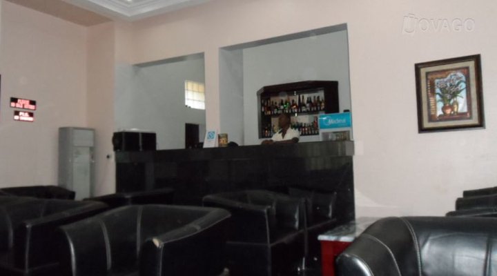 Cosmila Suite and Hotels (Awka)