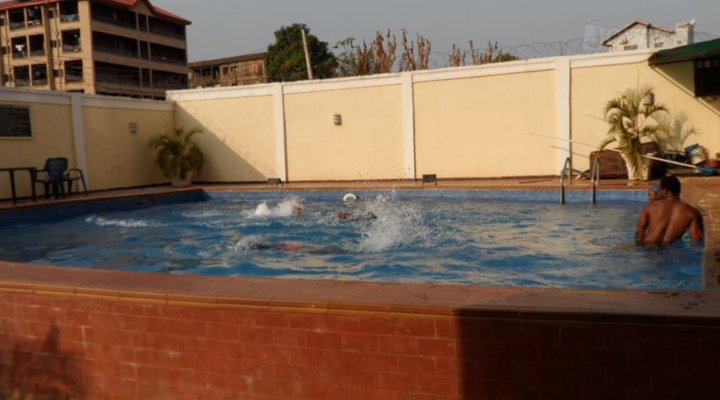 Cosmila Suite and Hotels (Awka)