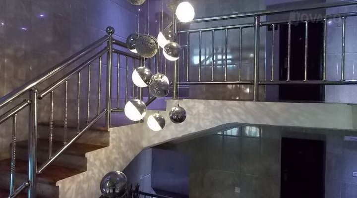 Nelly's Newtown Hotel and Suites