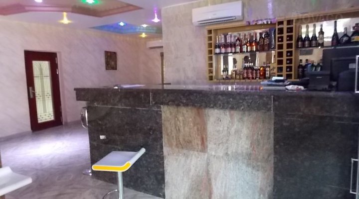 Nelly's Newtown Hotel and Suites