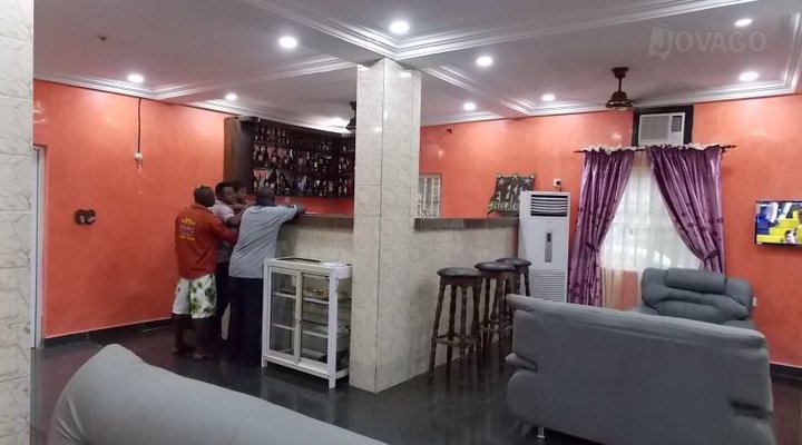 Everest Palace Hotel and Suite Limited
