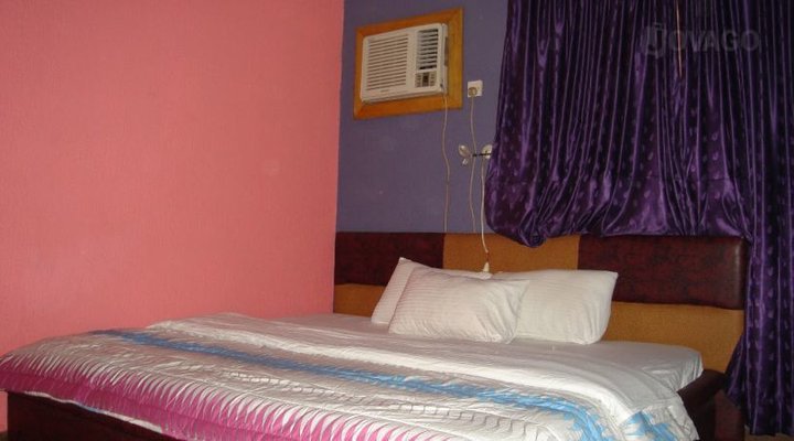 AM 2 PM Travel Lodge Limited