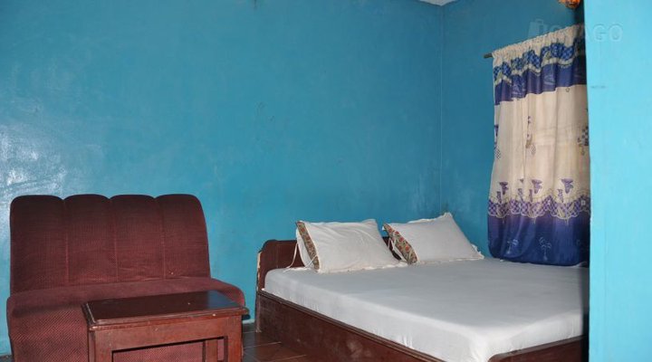Miom Hotel