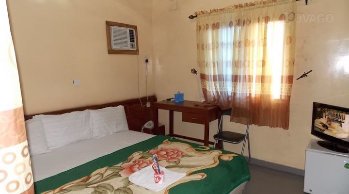 Don-Tobis Guest House