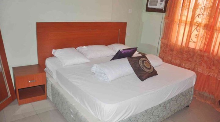 Uga Link Hotel