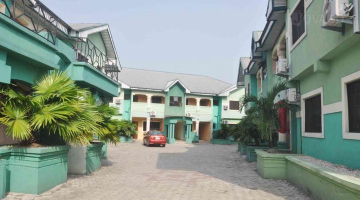 Uga Link Hotel