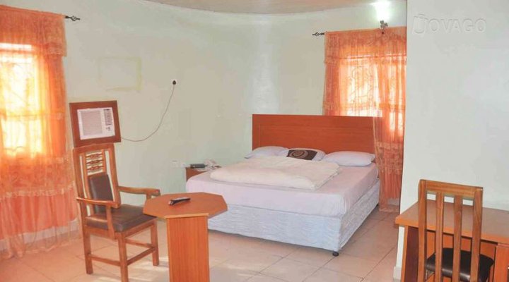 Uga Link Hotel