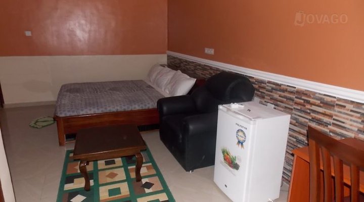 D' Base Hotel, Amasiri