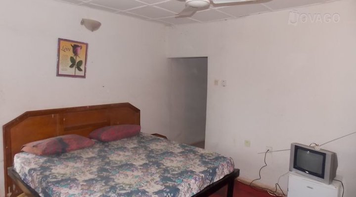 D' Base Hotel, Amasiri