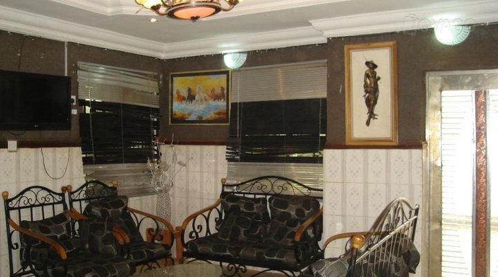 Capricornian hotel
