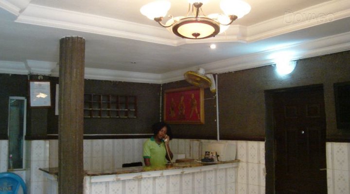 Capricornian hotel