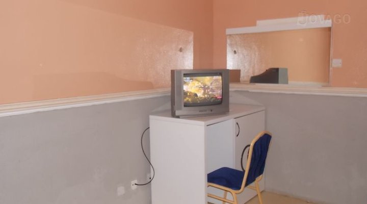 Grace court Hotel & Suites