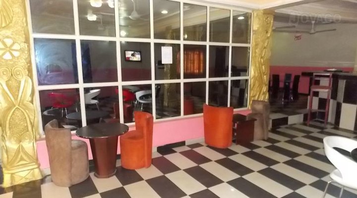 Usel International Hotel