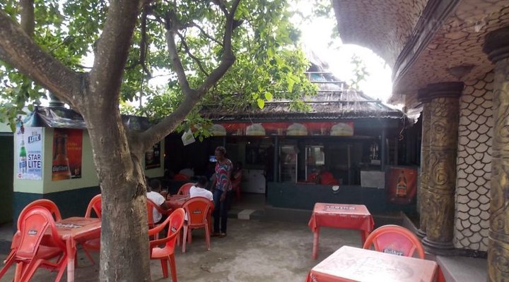 Sinadee Guest House