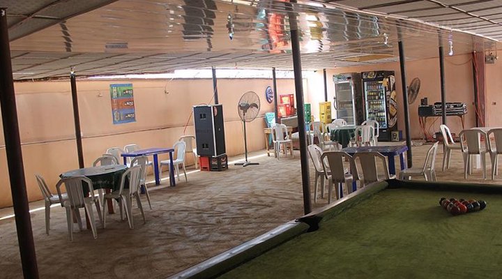 Bamrak Hotel & Suites