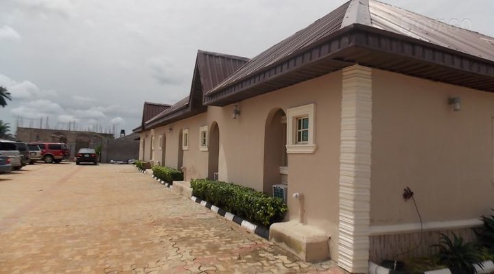 Bisyl Suites Hotel