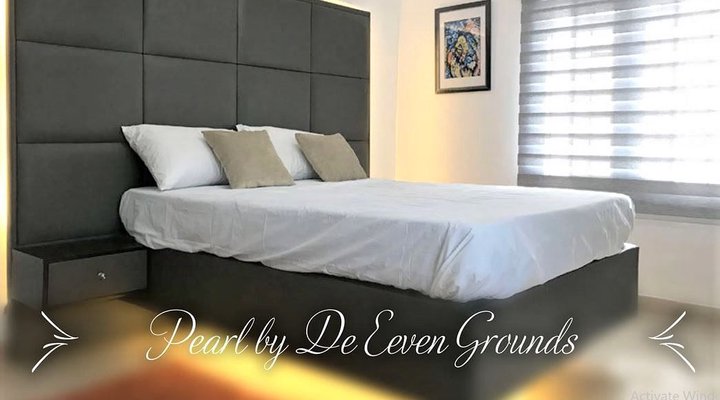 De Even Grounds