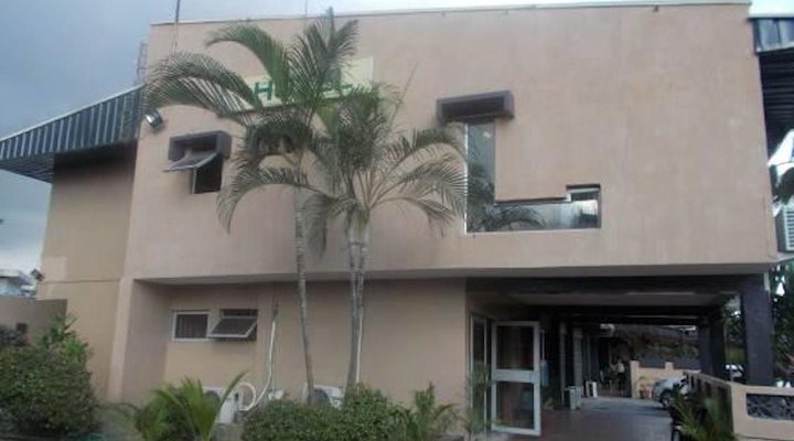 Divine Fountain Hotel (Agindingbi)