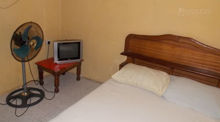 Ado Felly Guest House