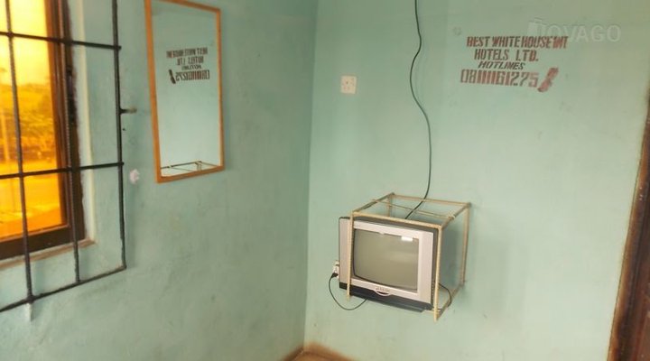 Best White Hotel Nig. Ltd