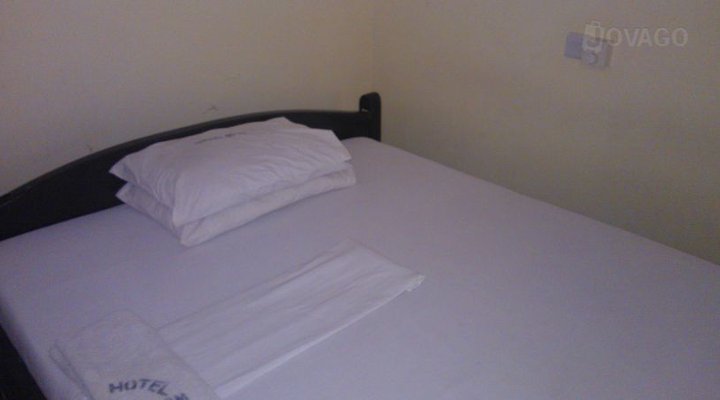 Ndekha Hotel