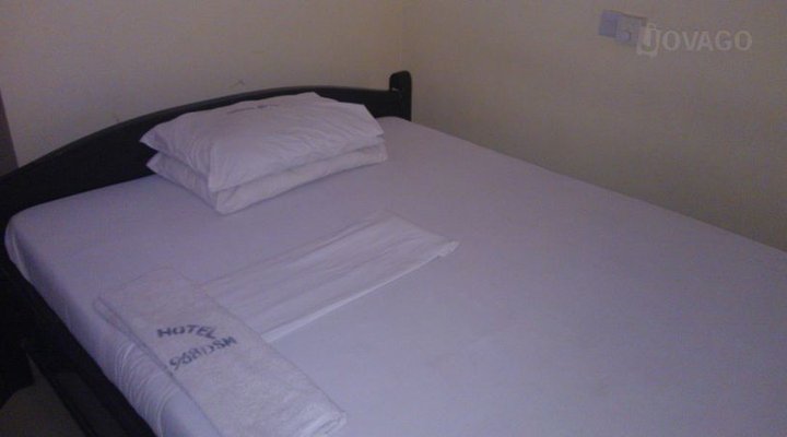 Ndekha Hotel