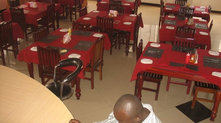 Ndekha Hotel