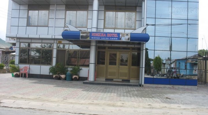 Ndekha Hotel